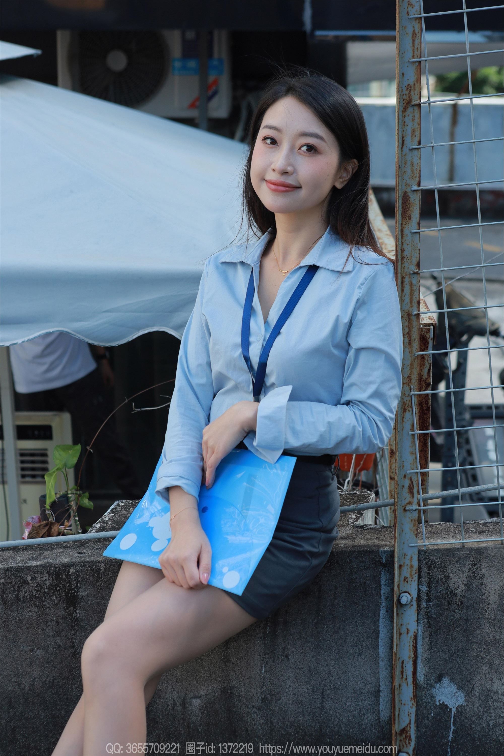 IESS异思趣向  2024.10.29 丝享家 1884 小婕《蓝衣OL（上）》